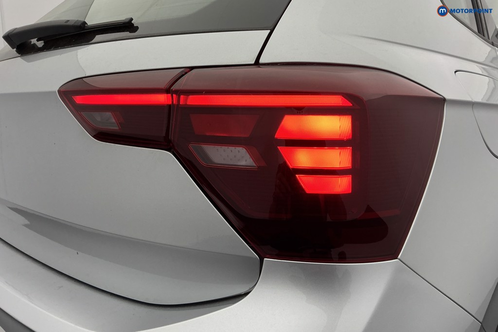Volkswagen Polo Life Automatic Petrol Hatchback - Stock Number (1617471) - 31st supplementary image