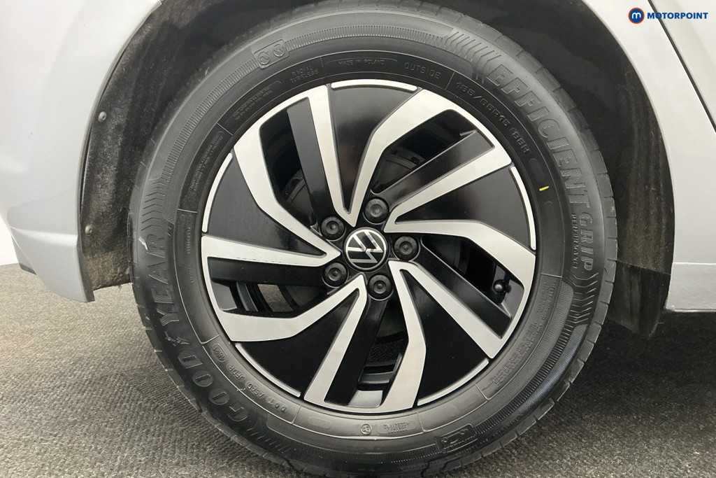 Volkswagen Polo Life Automatic Petrol Hatchback - Stock Number (1617471) - 35th supplementary image