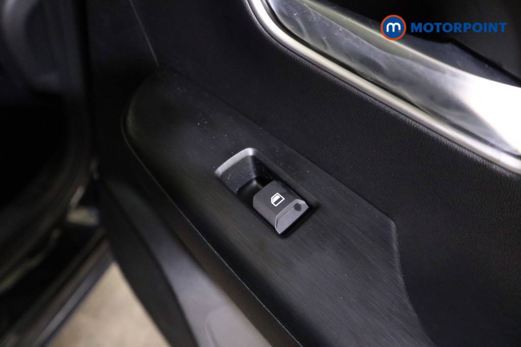 Mg Motor Uk ZS Trophy Automatic Petrol-Electric Hybrid SUV - Stock Number (1617565) - 20th supplementary image