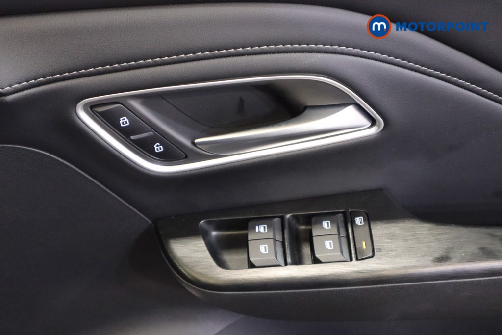 Mg Motor Uk ZS Trophy Automatic Petrol-Electric Hybrid SUV - Stock Number (1617853) - 11th supplementary image