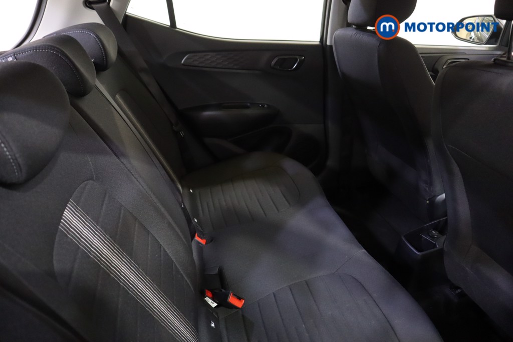 Hyundai I10 Advance Automatic Petrol Hatchback - Stock Number (1618080) - 18th supplementary image