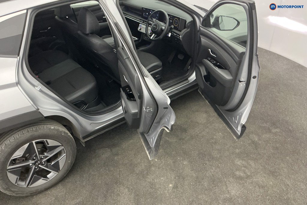 Hyundai Tucson Premium Automatic Petrol-Electric Hybrid SUV - Stock Number (1618274) - 5th supplementary image
