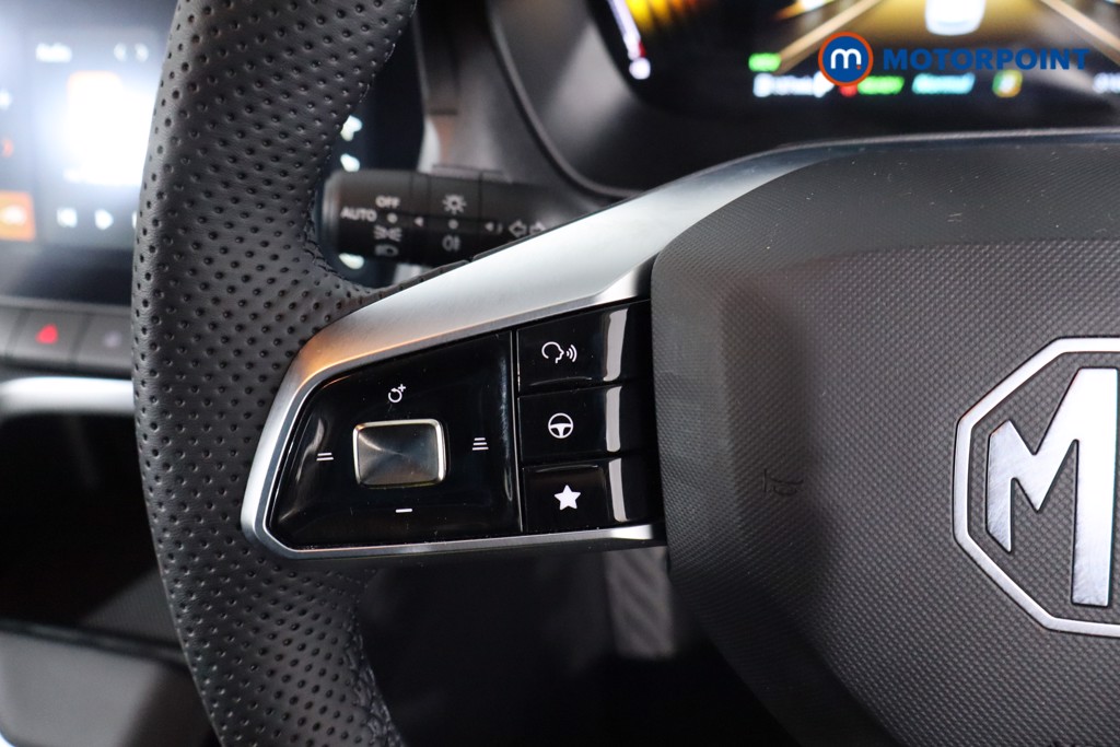 Mg Motor Uk ZS Trophy Automatic Petrol-Electric Hybrid SUV - Stock Number (1618443) - 7th supplementary image