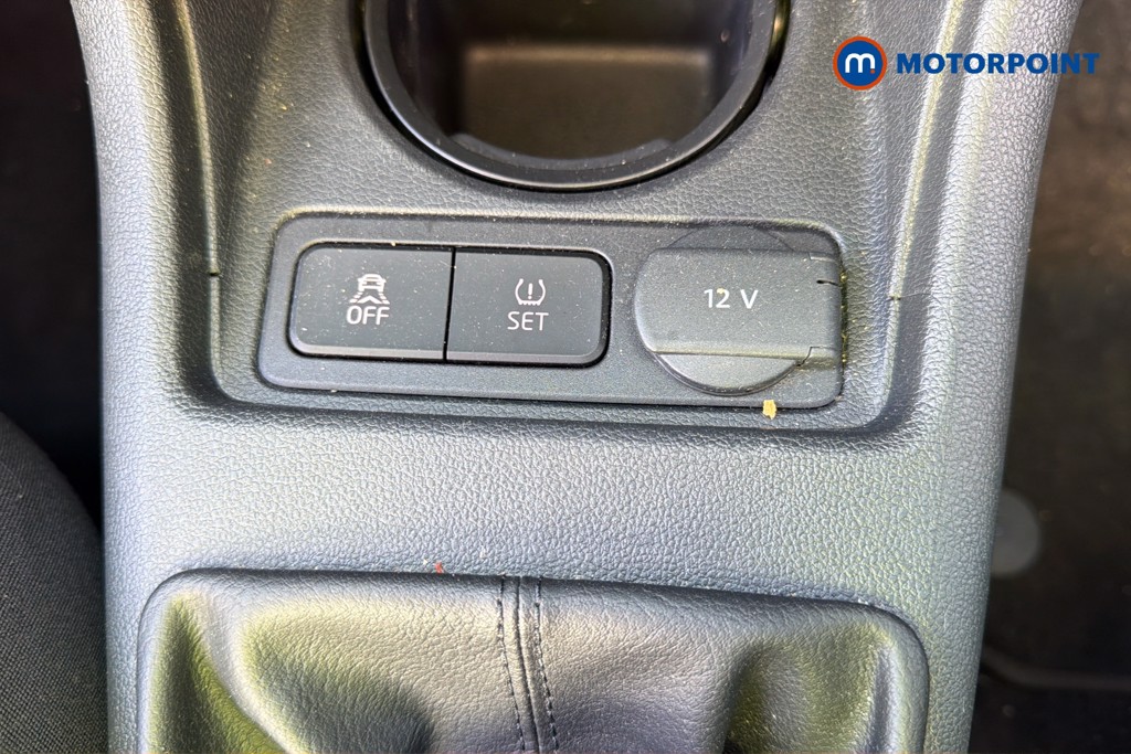 Volkswagen UP Look Up Manual Petrol Hatchback - Stock Number (1618807) - 17th supplementary image