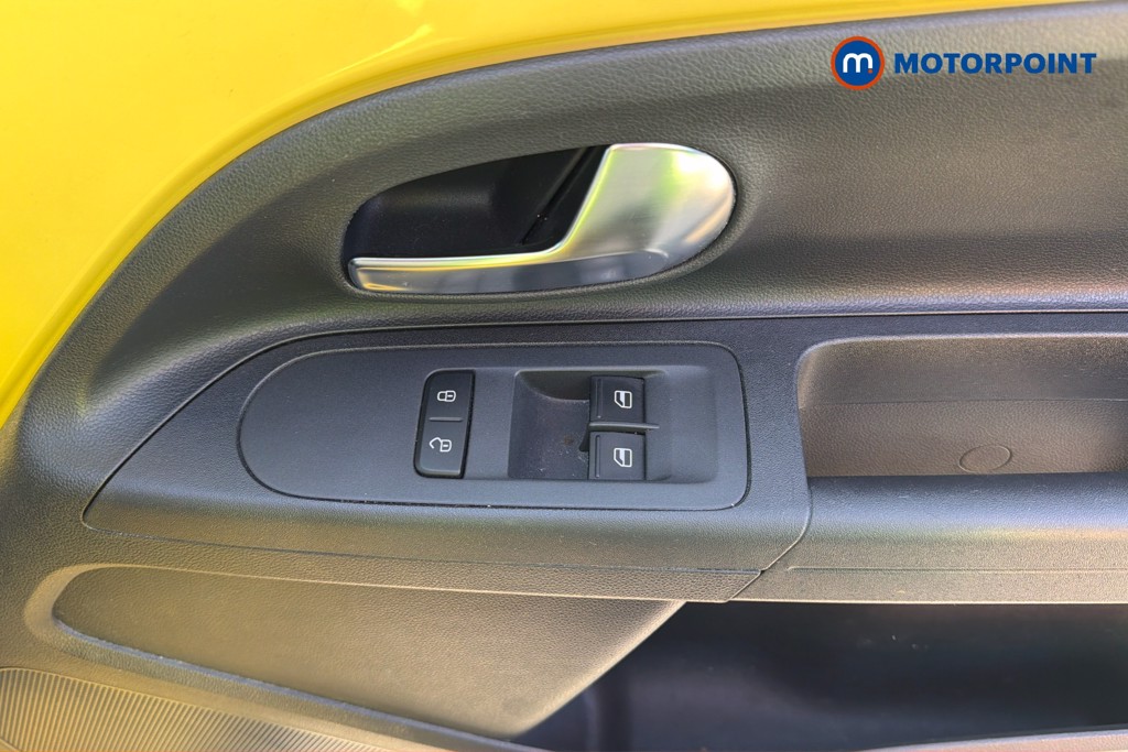Volkswagen UP Look Up Manual Petrol Hatchback - Stock Number (1618807) - 20th supplementary image