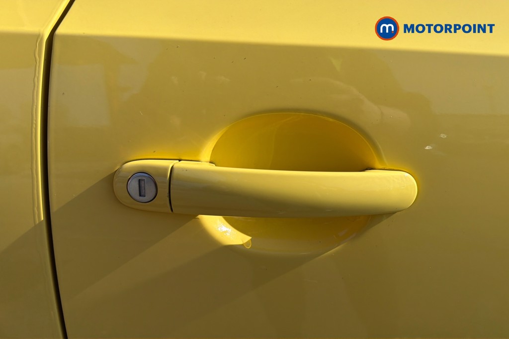 Volkswagen UP Look Up Manual Petrol Hatchback - Stock Number (1618807) - 42nd supplementary image