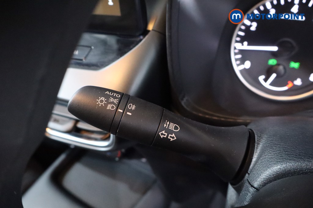 Nissan Juke Acenta Premium Manual Petrol SUV - Stock Number (1619071) - 14th supplementary image