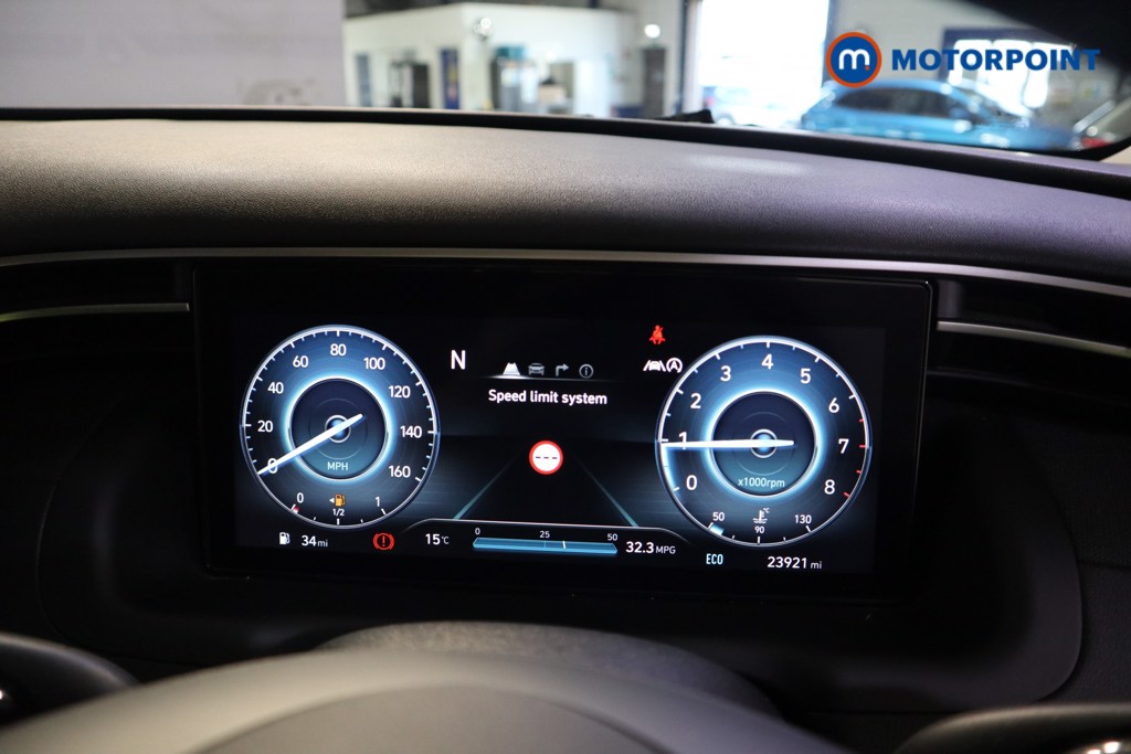 Hyundai Tucson Se Connect Manual Petrol SUV - Stock Number (1619252) - 4th supplementary image