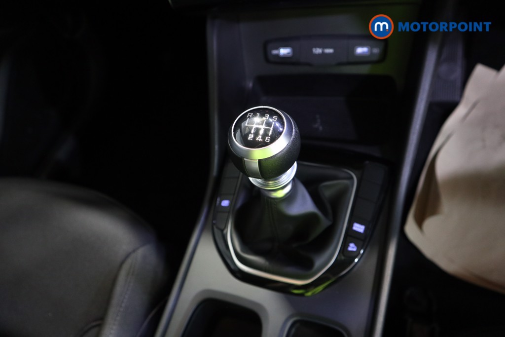 Hyundai Tucson Se Connect Manual Petrol SUV - Stock Number (1619252) - 9th supplementary image