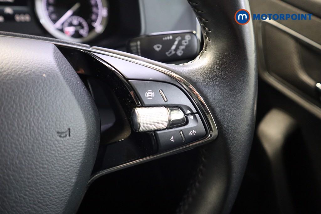 Skoda Karoq Se L Manual Petrol SUV - Stock Number (1619257) - 4th supplementary image