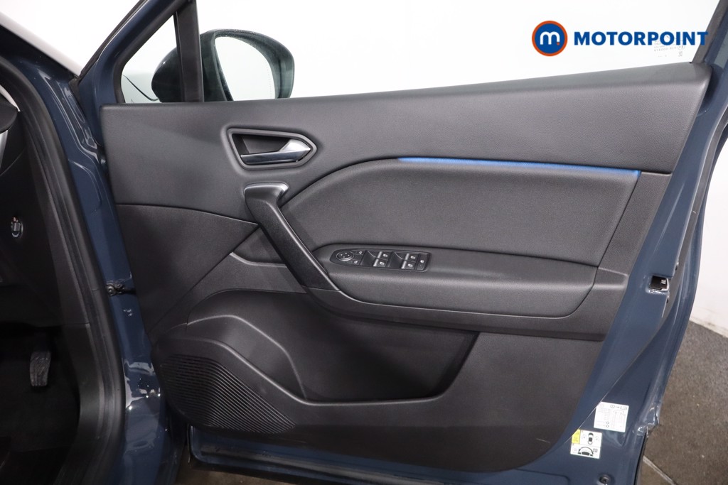 Renault Captur Techno Manual Petrol SUV - Stock Number (1619746) - 24th supplementary image