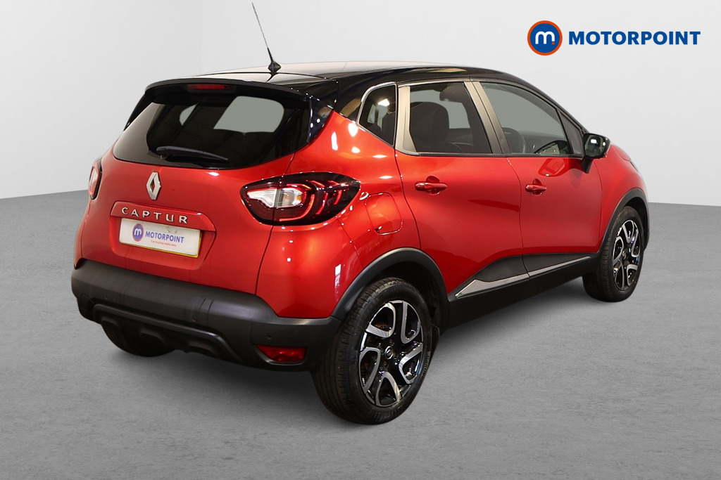 Renault Captur Iconic Manual Petrol SUV - Stock Number (1620709) - Drivers side rear corner