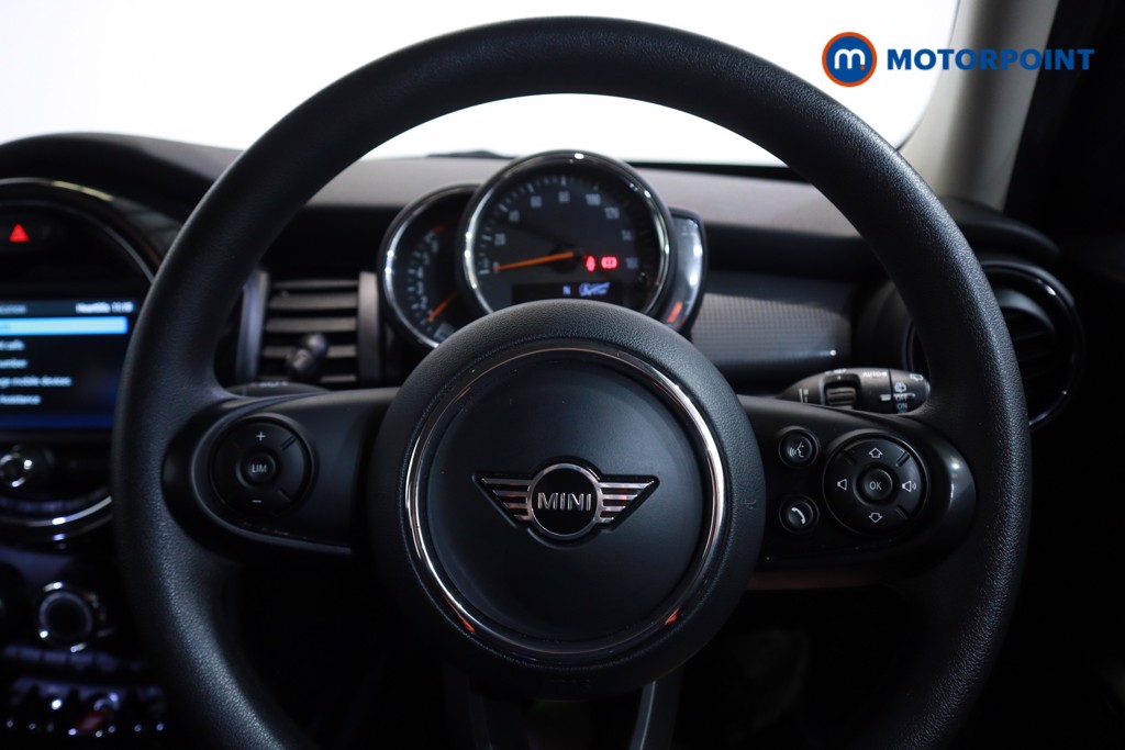 Mini Hatchback Cooper Classic Manual Petrol Hatchback - Stock Number (1620855) - 8th supplementary image