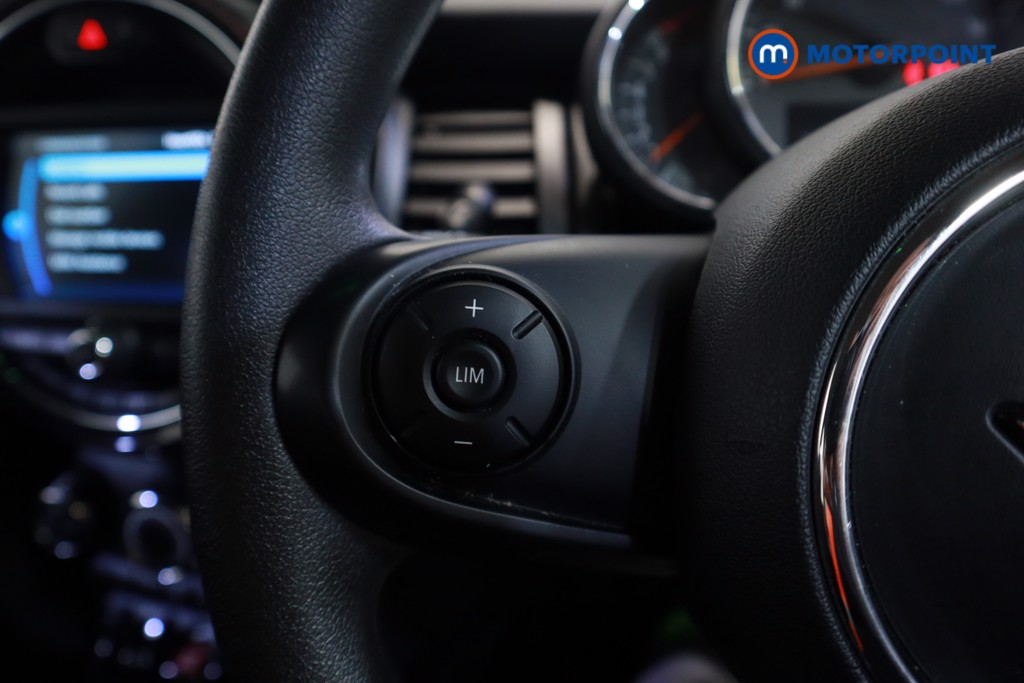 Mini Hatchback Cooper Classic Manual Petrol Hatchback - Stock Number (1620855) - 9th supplementary image