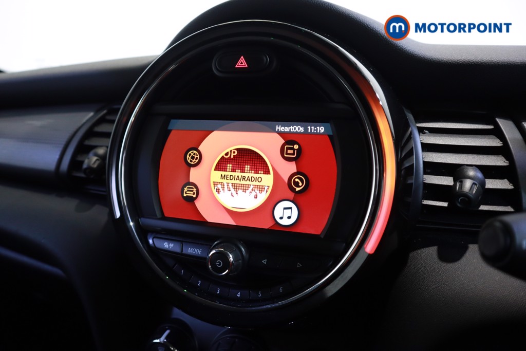 Mini Hatchback Cooper Classic Manual Petrol Hatchback - Stock Number (1620855) - 13th supplementary image