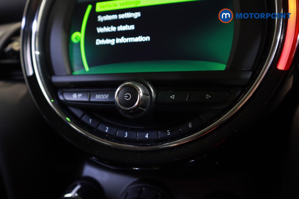 Mini Hatchback Cooper Classic Manual Petrol Hatchback - Stock Number (1620855) - 17th supplementary image