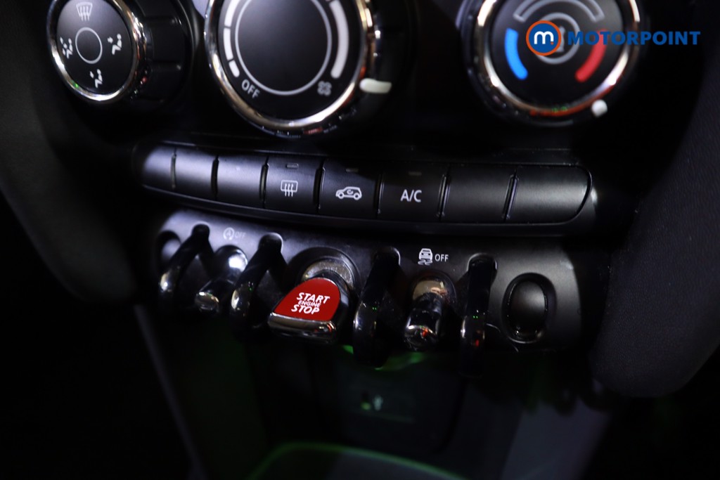 Mini Hatchback Cooper Classic Manual Petrol Hatchback - Stock Number (1620855) - 19th supplementary image