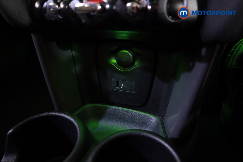 Mini Hatchback Cooper Classic Manual Petrol Hatchback - Stock Number (1620855) - 20th supplementary image