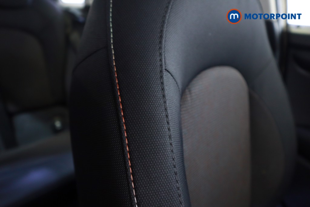 Mini Hatchback Cooper Classic Manual Petrol Hatchback - Stock Number (1620855) - 23rd supplementary image