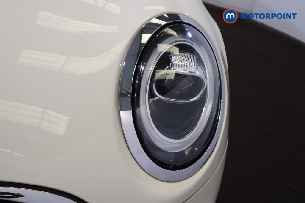 Mini Hatchback Cooper Classic Manual Petrol Hatchback - Stock Number (1620855) - 34th supplementary image