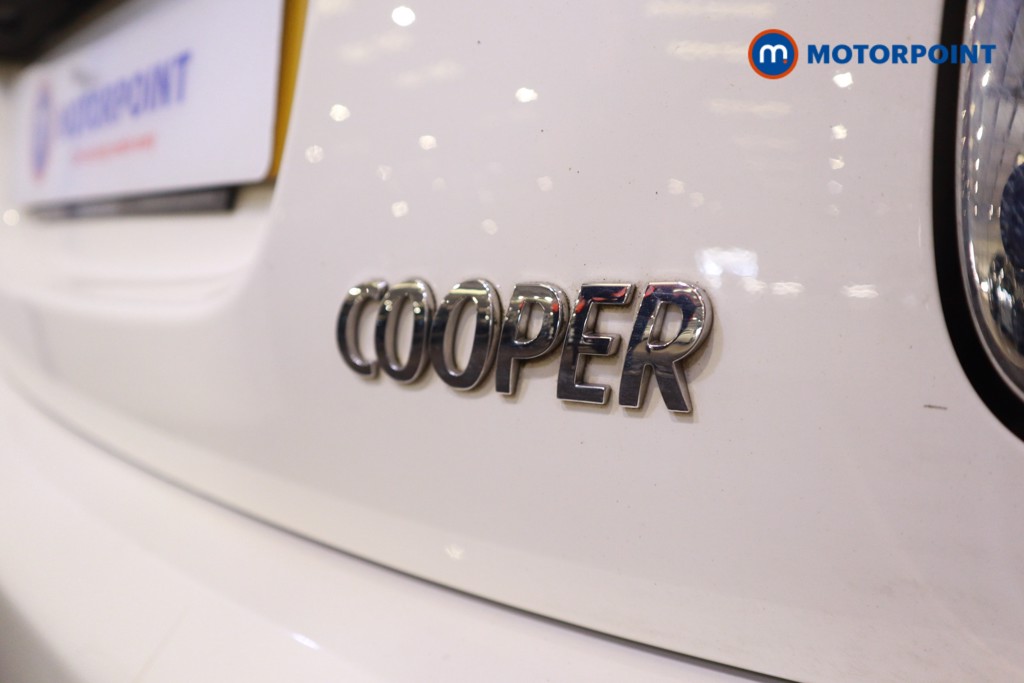 Mini Hatchback Cooper Classic Manual Petrol Hatchback - Stock Number (1620855) - 41st supplementary image