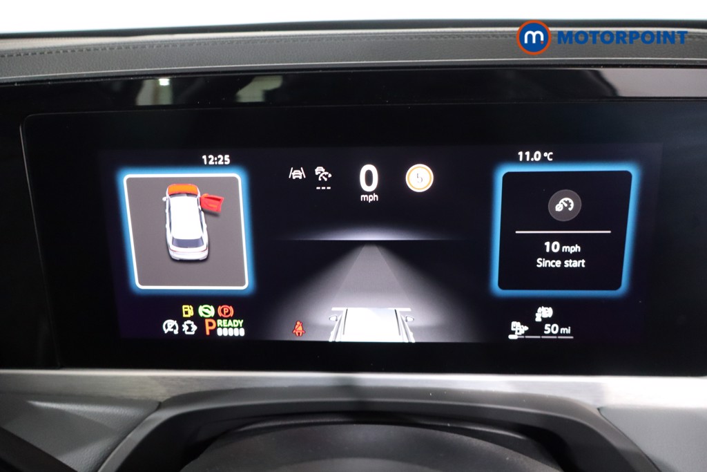 Volkswagen Passat Life Automatic Petrol Plug-In Hybrid Estate - Stock Number (1620872) - 16th supplementary image