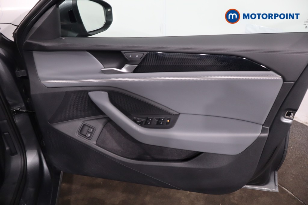 Volkswagen Passat Life Automatic Petrol Plug-In Hybrid Estate - Stock Number (1620872) - 25th supplementary image