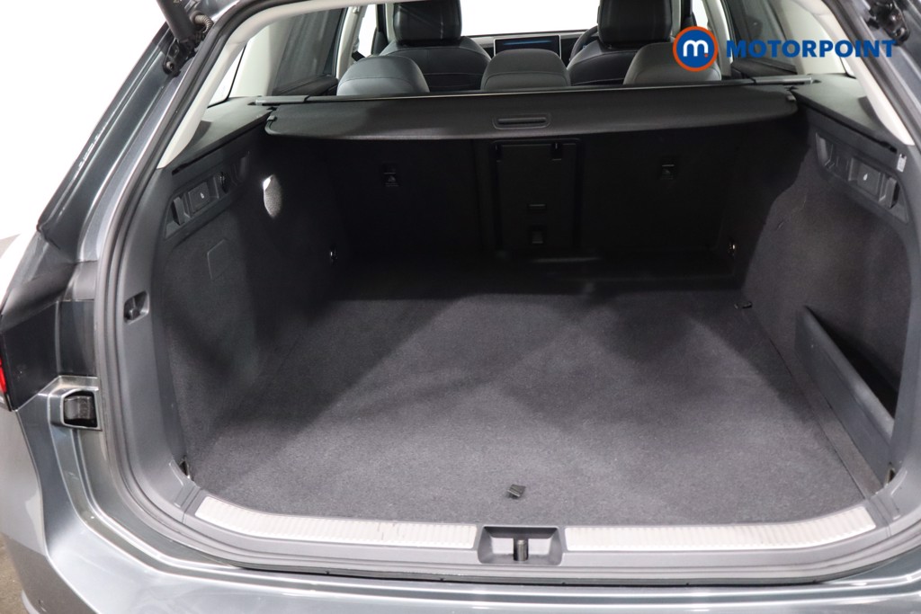 Volkswagen Passat Life Automatic Petrol Plug-In Hybrid Estate - Stock Number (1620872) - 40th supplementary image