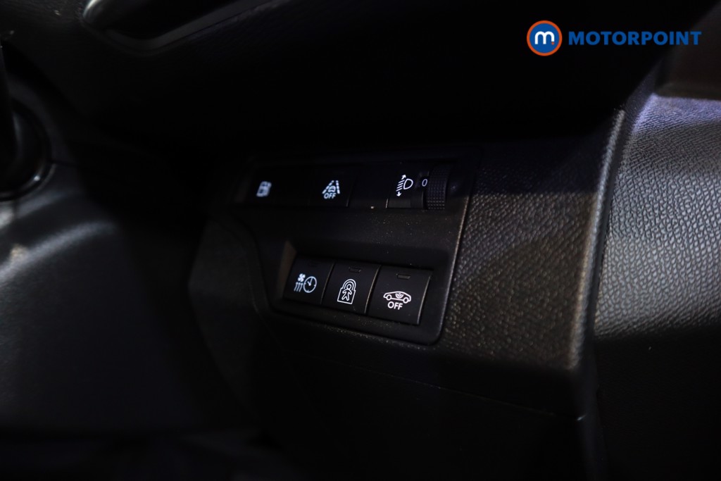 Peugeot 3008 Allure Automatic Petrol Plug-In Hybrid SUV - Stock Number (1621162) - 4th supplementary image