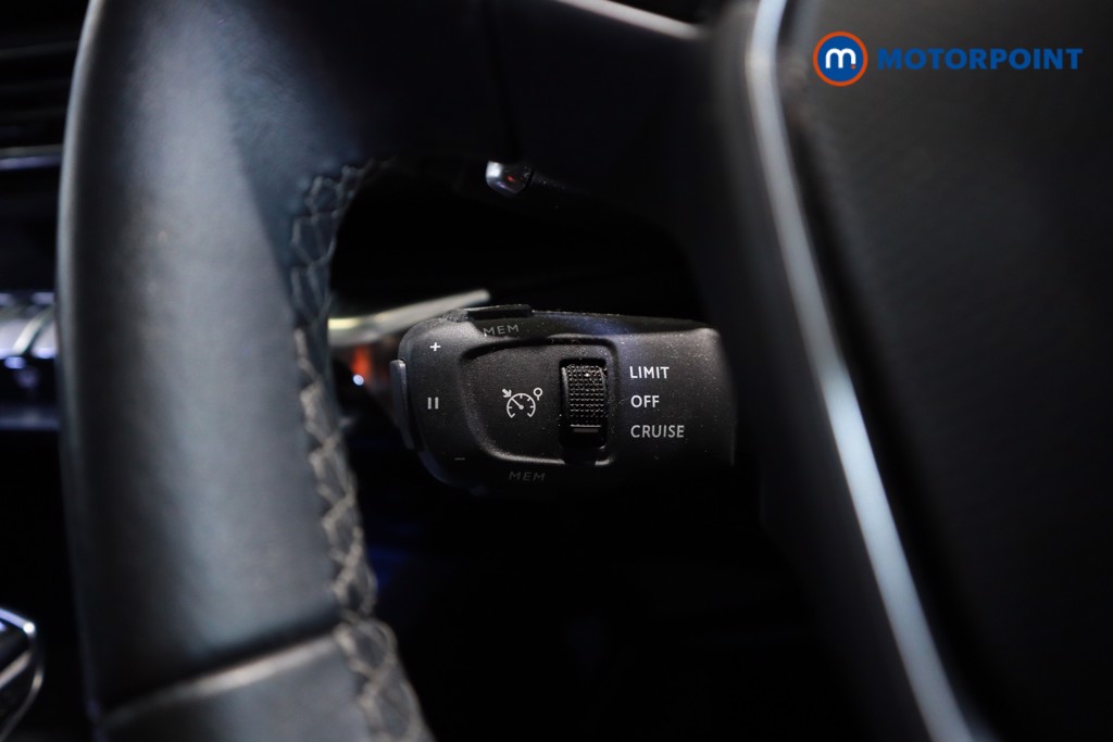 Peugeot 3008 Allure Automatic Petrol Plug-In Hybrid SUV - Stock Number (1621162) - 10th supplementary image