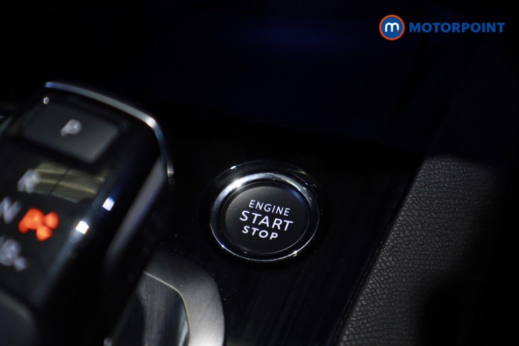 Peugeot 3008 Allure Automatic Petrol Plug-In Hybrid SUV - Stock Number (1621162) - 17th supplementary image