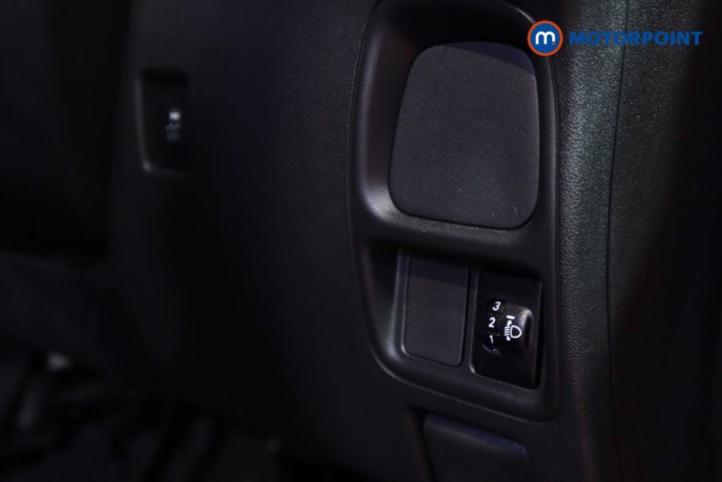 Peugeot 108 Active Manual Petrol Hatchback - Stock Number (1621171) - 4th supplementary image