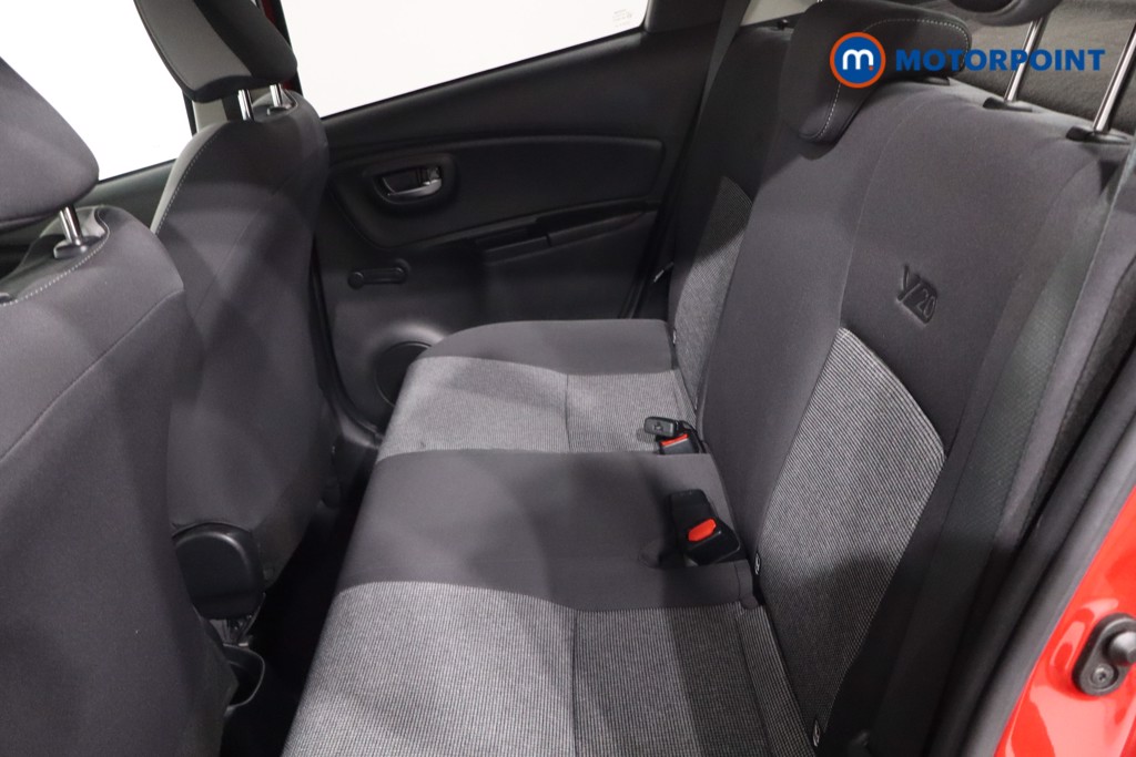 Toyota Yaris Y20 Automatic Petrol-Electric Hybrid Hatchback - Stock Number (1622207) - 5th supplementary image