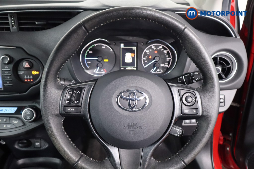 Toyota Yaris Y20 Automatic Petrol-Electric Hybrid Hatchback - Stock Number (1622207) - 6th supplementary image