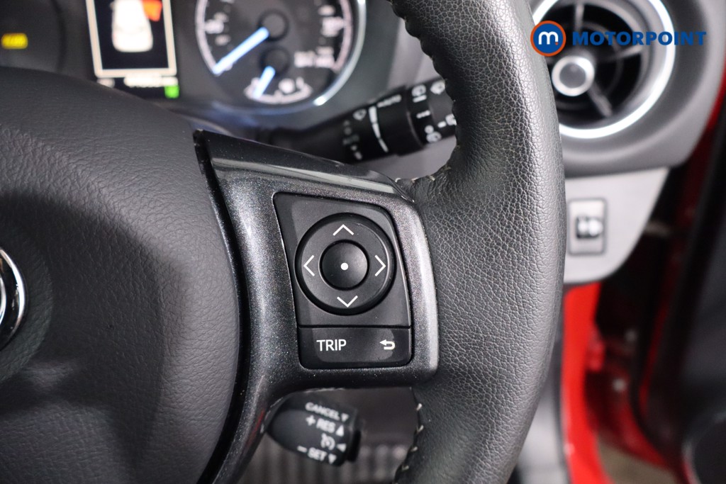 Toyota Yaris Y20 Automatic Petrol-Electric Hybrid Hatchback - Stock Number (1622207) - 8th supplementary image
