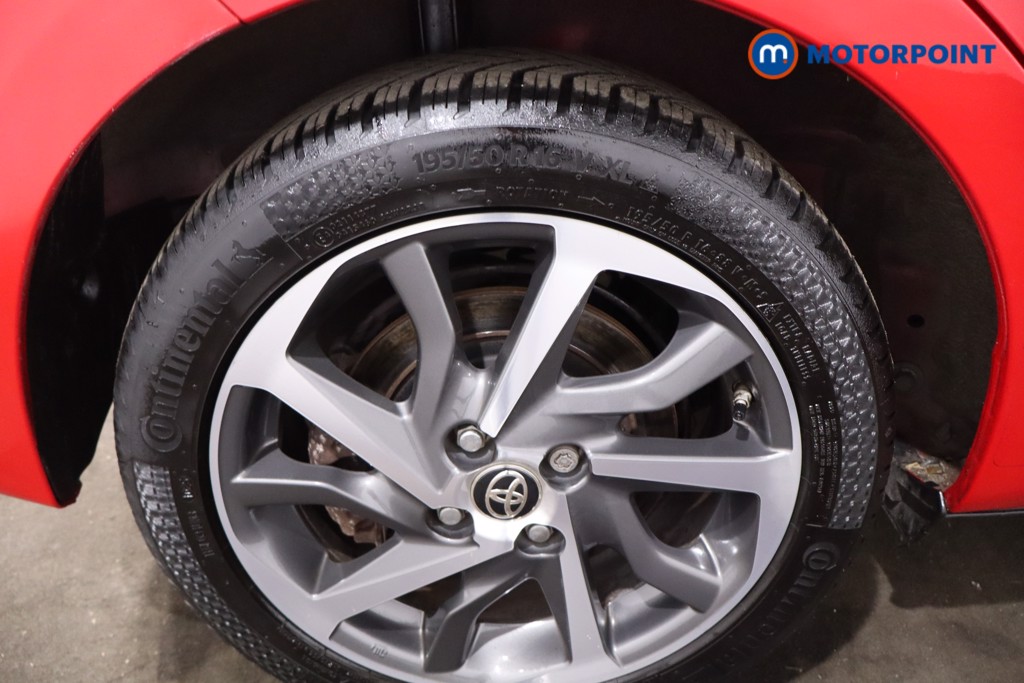 Toyota Yaris Y20 Automatic Petrol-Electric Hybrid Hatchback - Stock Number (1622207) - 9th supplementary image