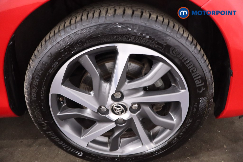 Toyota Yaris Y20 Automatic Petrol-Electric Hybrid Hatchback - Stock Number (1622207) - 10th supplementary image