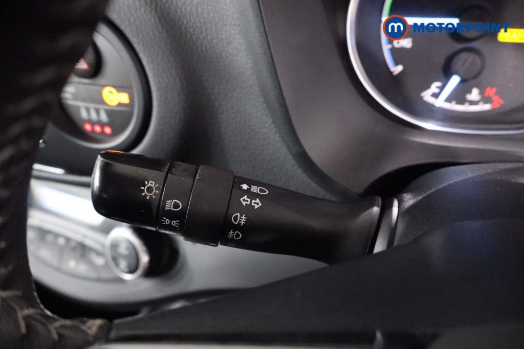 Toyota Yaris Y20 Automatic Petrol-Electric Hybrid Hatchback - Stock Number (1622207) - 14th supplementary image