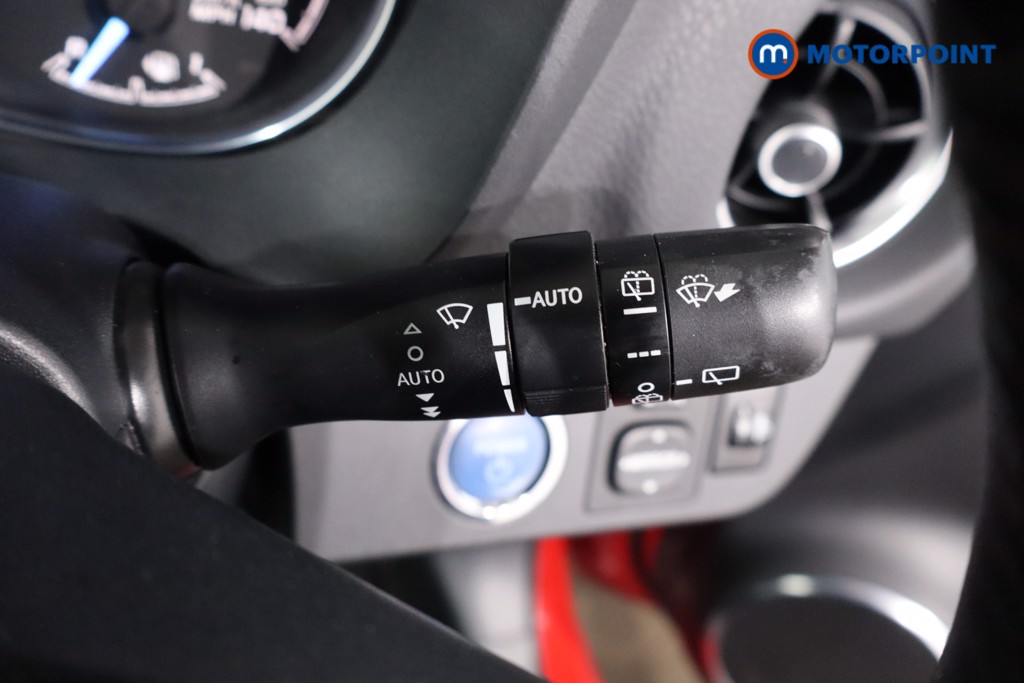 Toyota Yaris Y20 Automatic Petrol-Electric Hybrid Hatchback - Stock Number (1622207) - 15th supplementary image