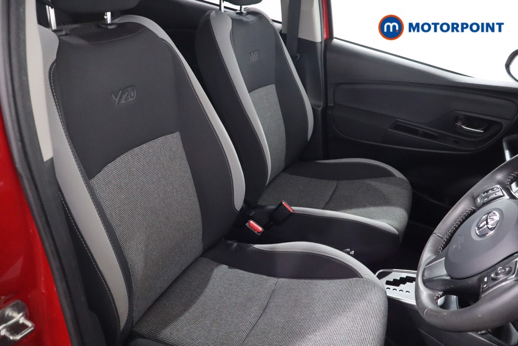 Toyota Yaris Y20 Automatic Petrol-Electric Hybrid Hatchback - Stock Number (1622207) - 22nd supplementary image