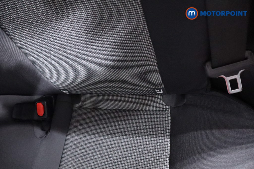 Toyota Yaris Y20 Automatic Petrol-Electric Hybrid Hatchback - Stock Number (1622207) - 26th supplementary image