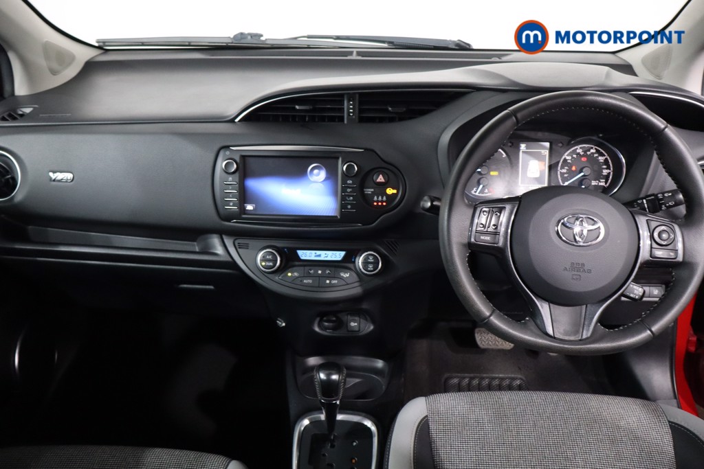 Toyota Yaris Y20 Automatic Petrol-Electric Hybrid Hatchback - Stock Number (1622207) - 1st supplementary image
