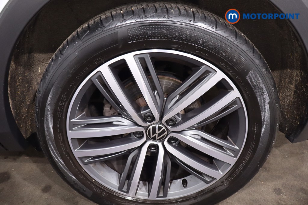 Volkswagen Tiguan Elegance Automatic Petrol SUV - Stock Number (1622591) - 12th supplementary image