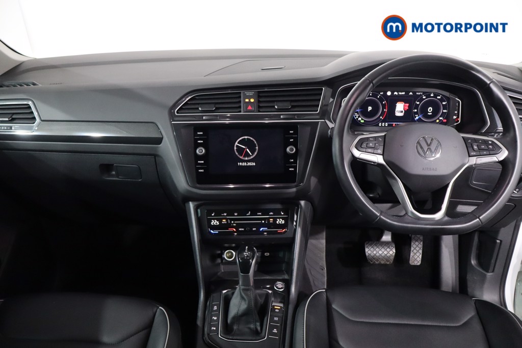 Volkswagen Tiguan Elegance Automatic Petrol SUV - Stock Number (1622591) - 1st supplementary image