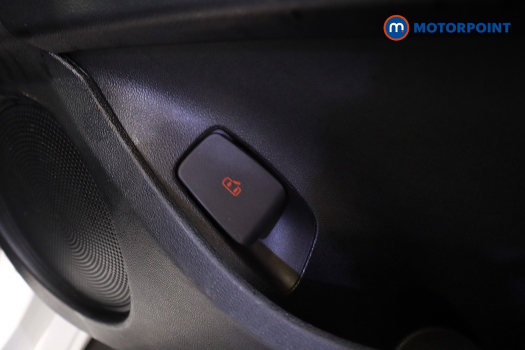 Fiat 500 RED Automatic Electric Hatchback - Stock Number (1622607) - 4th supplementary image