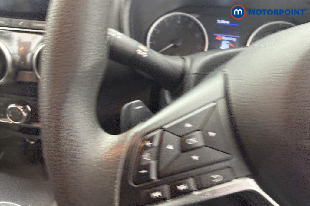 Nissan Juke Acenta Automatic Petrol SUV - Stock Number (1622682) - 14th supplementary image