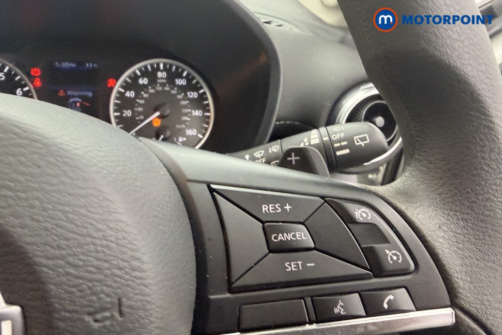 Nissan Juke Acenta Automatic Petrol SUV - Stock Number (1622682) - 15th supplementary image