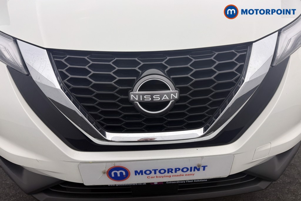 Nissan Juke Acenta Automatic Petrol SUV - Stock Number (1622682) - 24th supplementary image