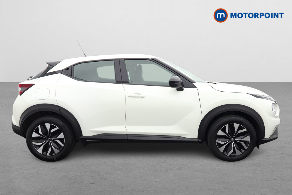 Nissan Juke Acenta Automatic Petrol SUV - Stock Number (1622682) - Drivers side