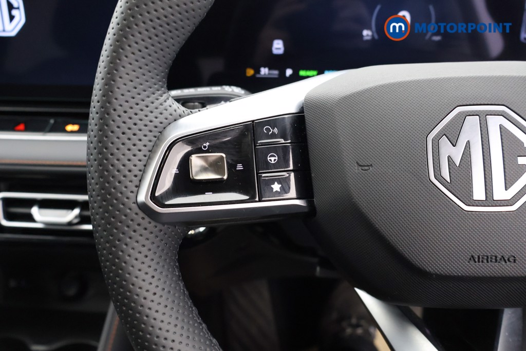 Mg Motor Uk HS SE Automatic Petrol-Electric Hybrid SUV - Stock Number (1622930) - 2nd supplementary image